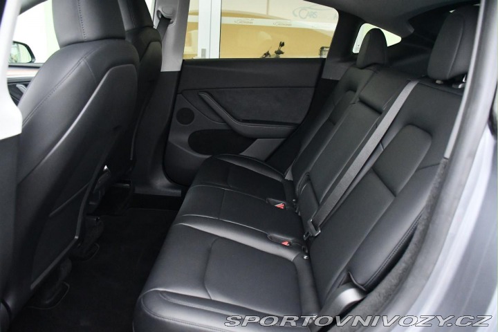 Tesla Model Y LONG RANGE DUAL MOTOR AWD 2023