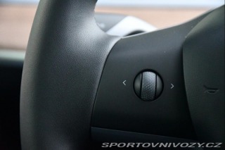 Tesla Model Y LONG RANGE DUAL MOTOR AWD 2023