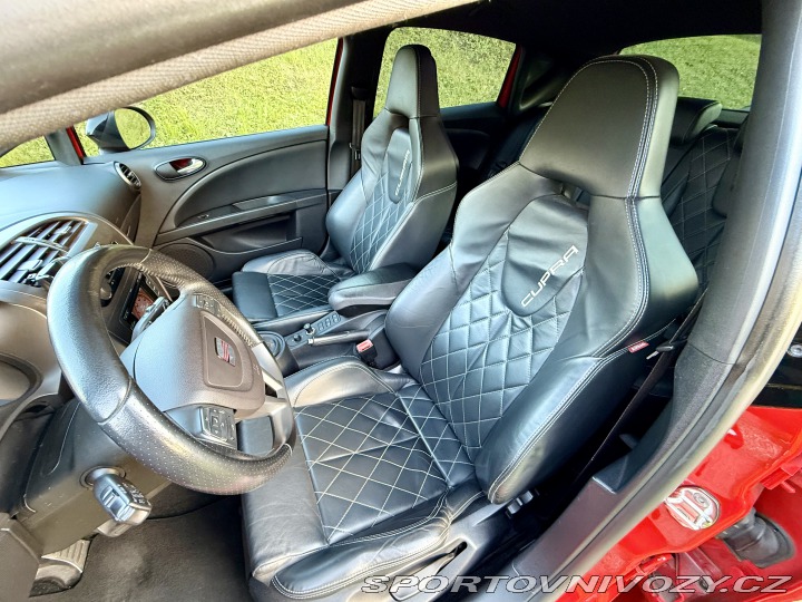 Seat Leon Cupra R 2011