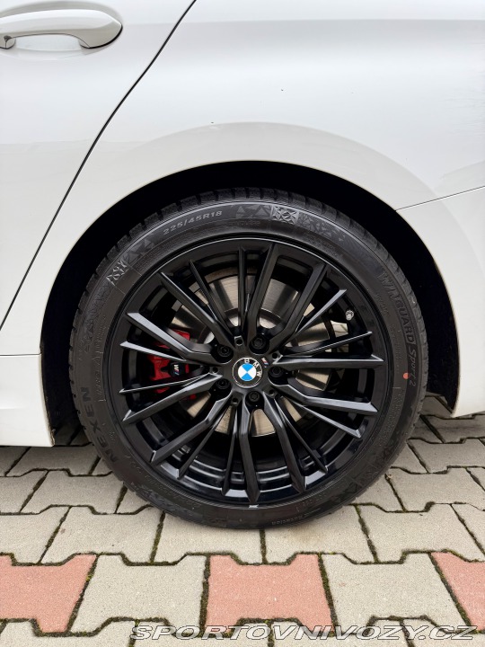 BMW 3 330i xDrive odpočet DPH 2021