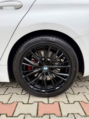 BMW 3 BMW 330i xDrive odpoč DPH 2021