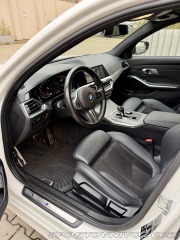 BMW 3 BMW 330i xDrive odpoč DPH 2021