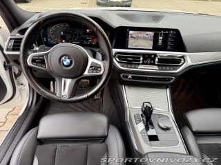 BMW 3 BMW 330i xDrive odpoč DPH 2021