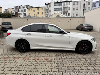 BMW 3 BMW 330i xDrive odpoč DPH 2021