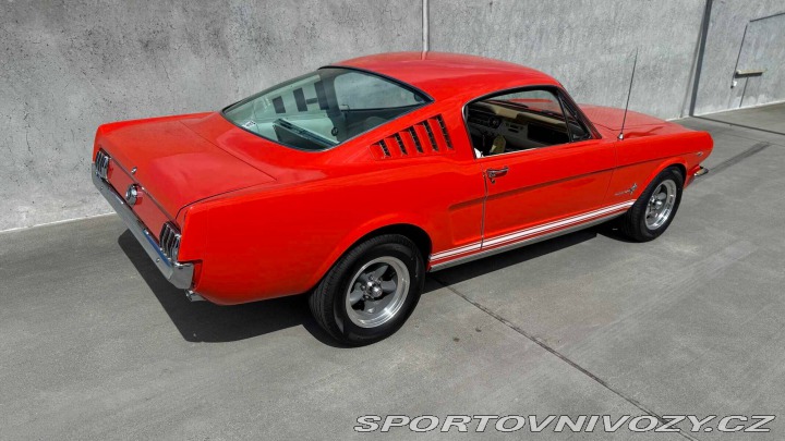 Ford Mustang Fastback 4.7 V8 2+2 1965