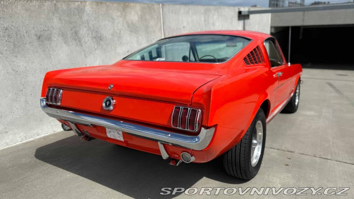 Ford Mustang Fastback 4.7 V8 2+2 1965