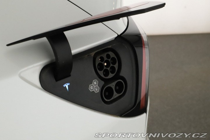 Tesla Model Y Long Range AWD 79kWh 2023