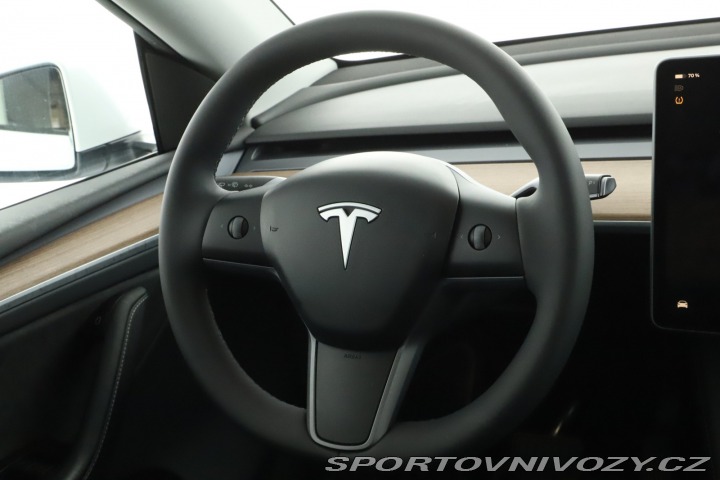 Tesla Model Y Long Range AWD 79kWh 2023