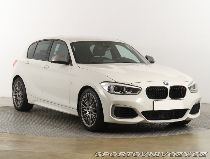 BMW 1 M Sport M135i xDrive 2016