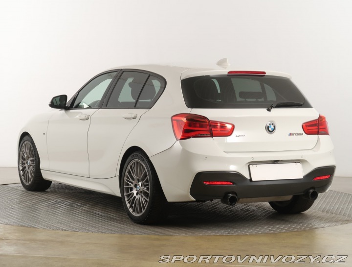 BMW 1 M Sport M135i xDrive 2016