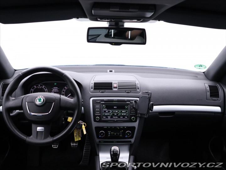 Škoda Octavia RS 2,0 TSI 147kW Serv.Kniha 2011