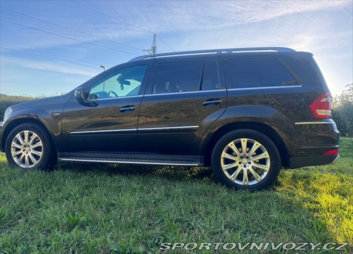 Mercedes-Benz Ostatní modely GL 350 4MATIC 2011