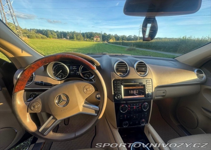 Mercedes-Benz Ostatní modely GL 350 4MATIC 2011
