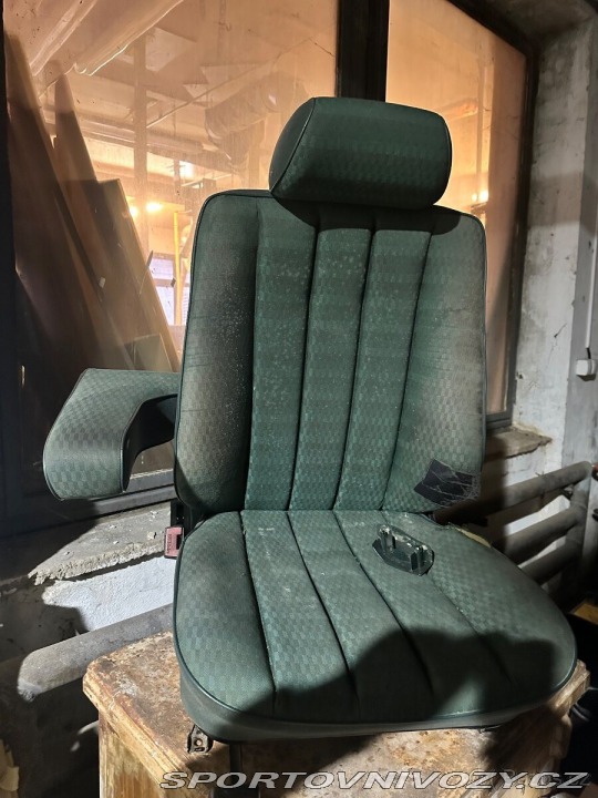 Mercedes-Benz Ostatní modely 2,5   W201 - 190 automat 1800