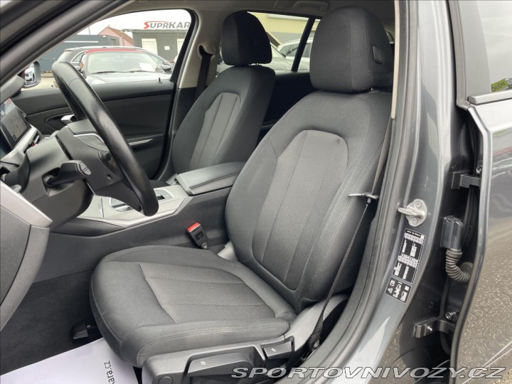 BMW 3 2,0 320d xDrive LED*Navi* 2021