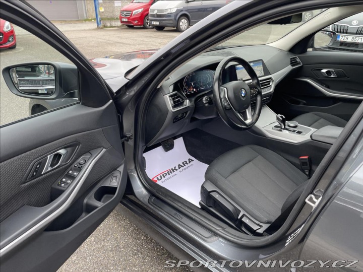 BMW 3 2,0 320d xDrive LED*Navi* 2021