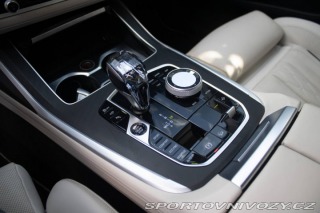 BMW X7 40d M-packet mHEV /AJ NA 2020