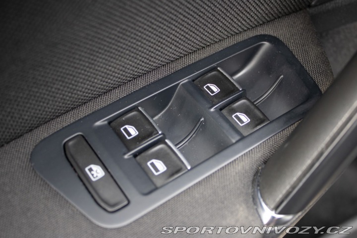 Volkswagen Golf GTE 1.4 TSI 150kW / AJ N 2016