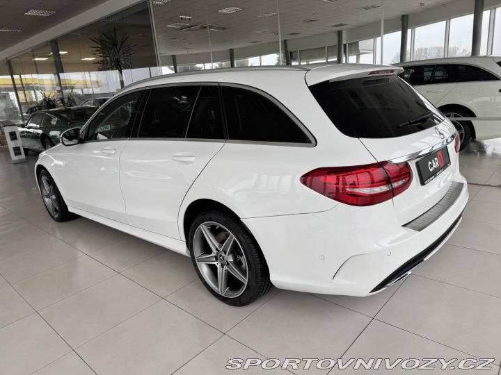 Mercedes-Benz C 220d 4Matic AMG*REZERVACE 2017