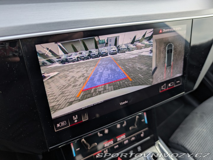 Audi Ostatní modely E-tron S-Line 55 Quattro 2021