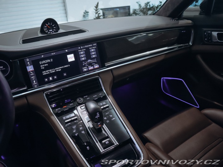 Porsche Panamera GTS Sport Turismo 338 kW 2020