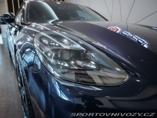 Porsche Panamera GTS Sport Turismo 338 kW 2020