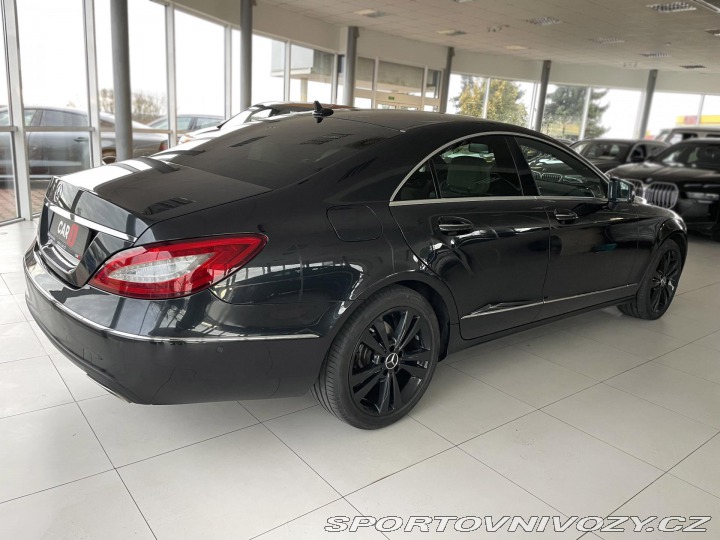 Mercedes-Benz CLS 350d 4Matic*KeyLess*REZER 2015