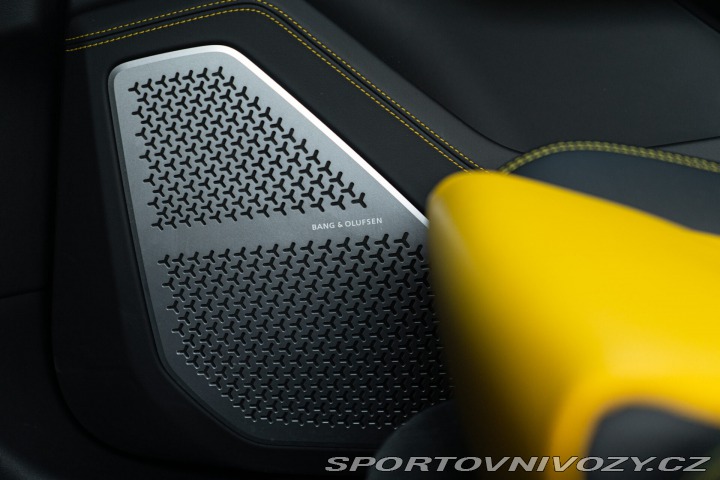 Lamborghini Urus  2019