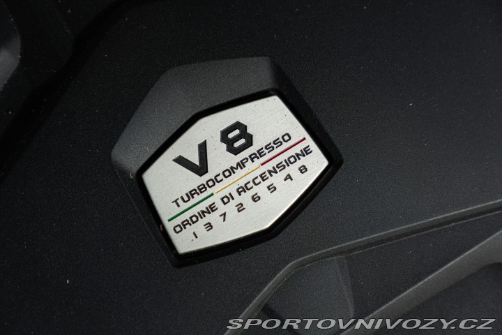 Lamborghini Urus  2019