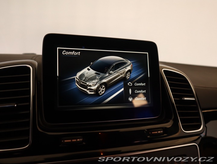 Mercedes-Benz Ostatní modely GLE Coupe AMG line 350 d 4MATIC 2017