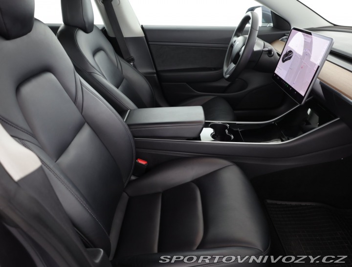 Tesla Model 3 Std Range Plus 52kWh 2020