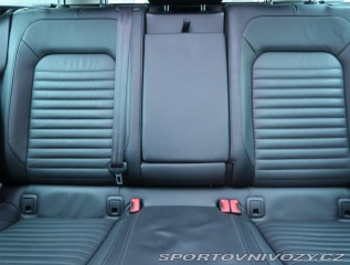 Volkswagen Ostatní modely Passat R-Line 2.0 BiTDI 2018