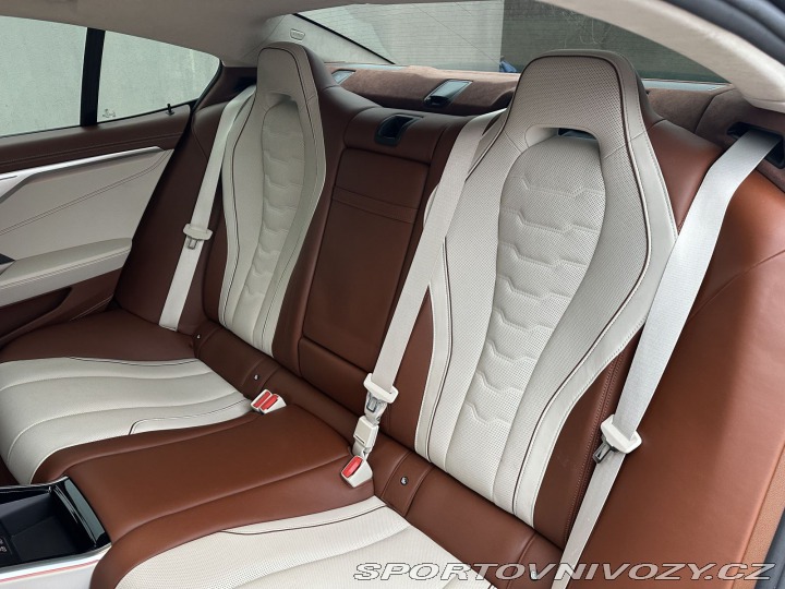 BMW M8 M850i 390kW X-Drive M-Pac 2021