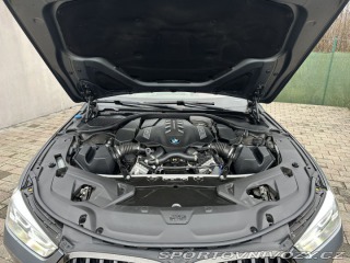 BMW M8 M850i 390kW X-Drive M-Pac 2021