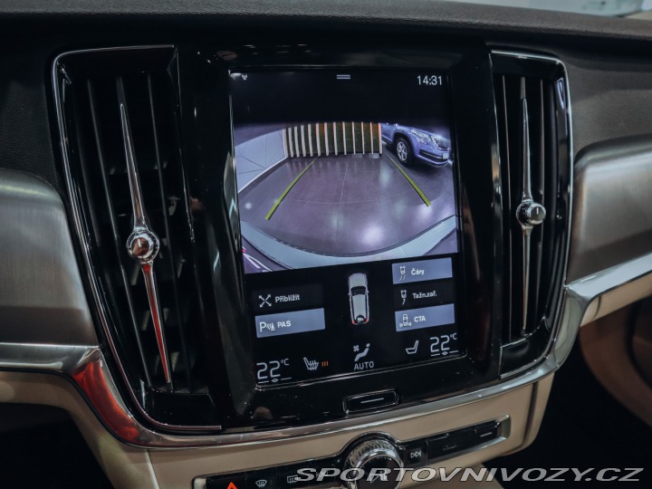 Volvo V90 D5 Momentum 173 kW AWD 2018