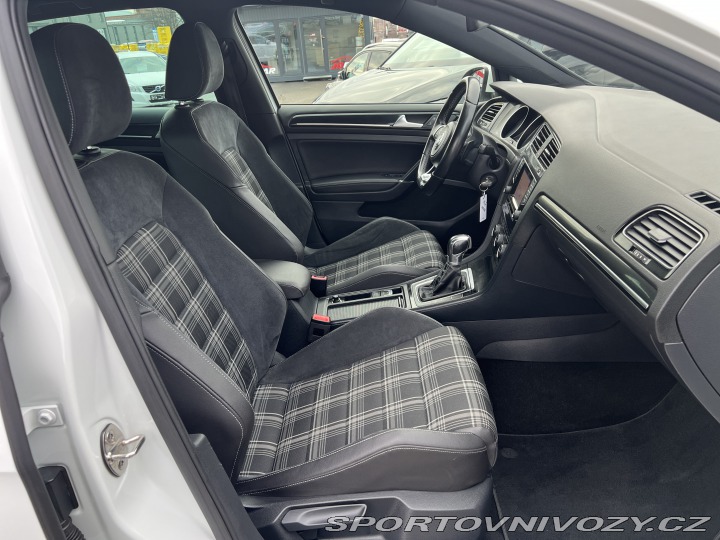 Volkswagen Golf GTD 2.0TDi 135kw 2014