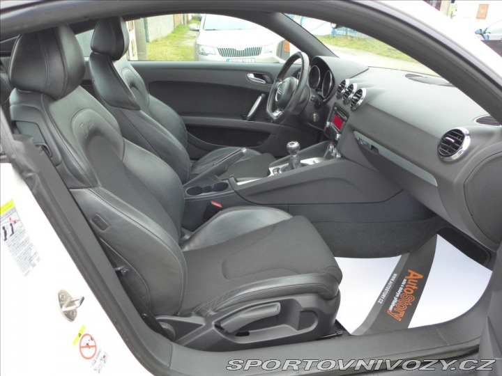 Audi TT 1,8 TFSI S-LINE, KŮŽE 2010