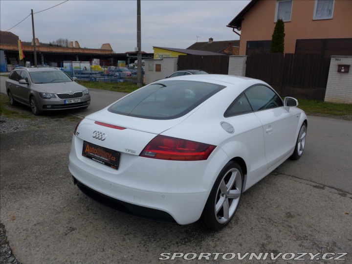 Audi TT 1,8 TFSI S-LINE, KŮŽE 2010