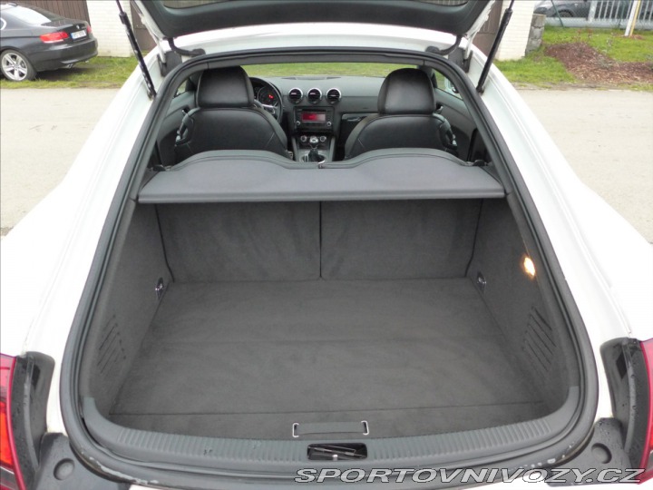 Audi TT 1,8 TFSI S-LINE, KŮŽE 2010