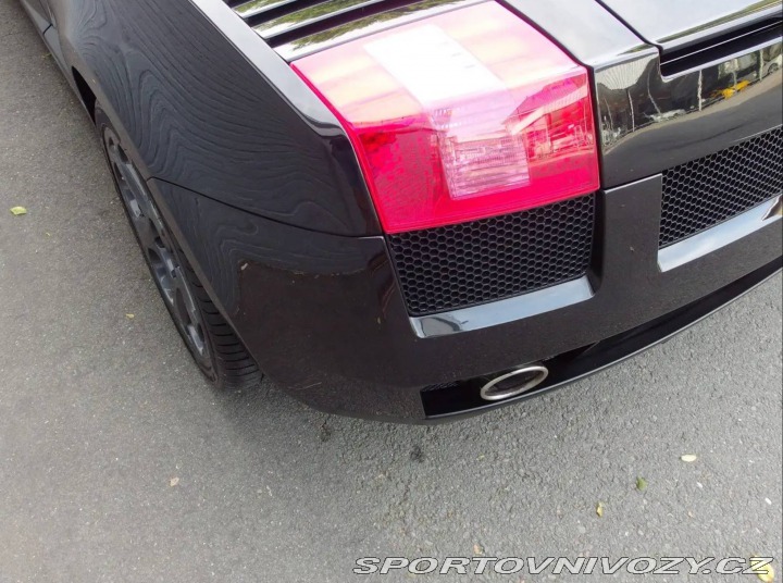 Lamborghini Gallardo 5.0 litrový V10 2007