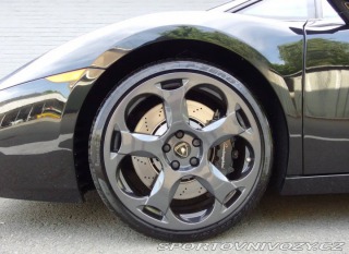 Lamborghini Gallardo 5.0 litrový V10 2007