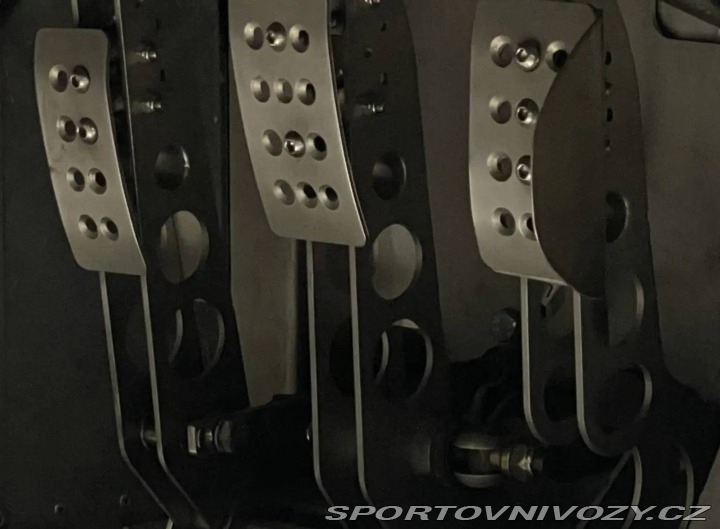 Chevrolet Corvette Ultima Can-Am 6.3 V8 Supercharged 2003