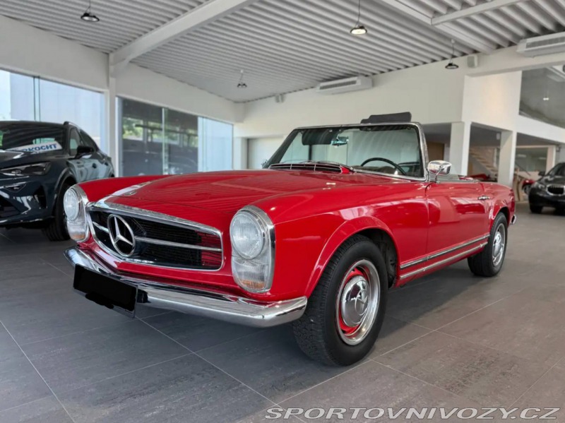 Mercedes-Benz SL 230 Pagoda