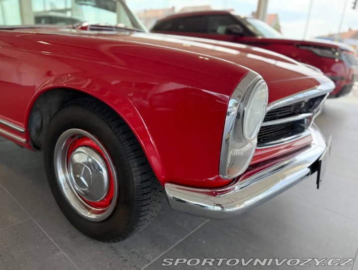 Mercedes-Benz SL 230 Pagoda 1966