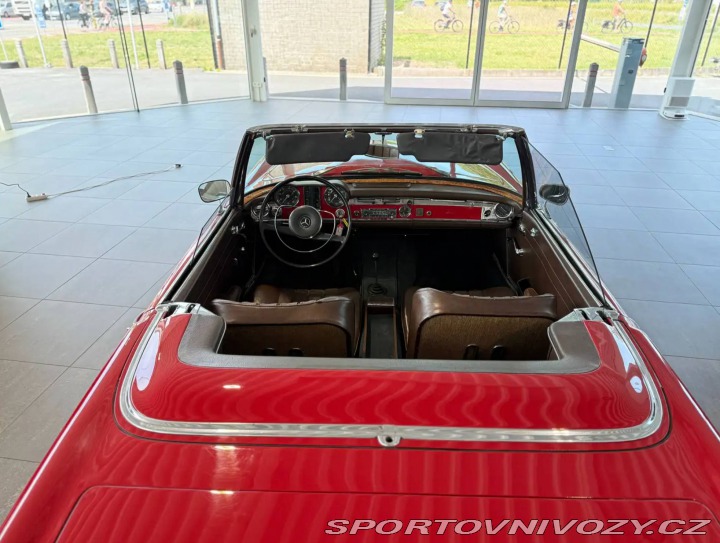 Mercedes-Benz SL 230 Pagoda 1966