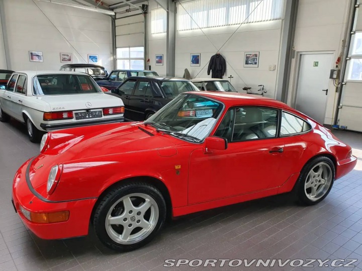 Porsche 911 964 Carrera 2 1990