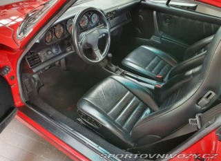 Porsche 911 964 Carrera 2 1990