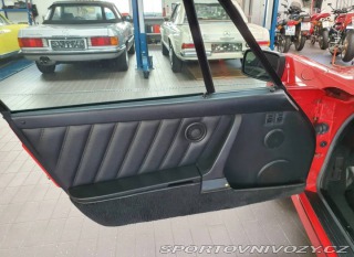 Porsche 911 964 Carrera 2 1990