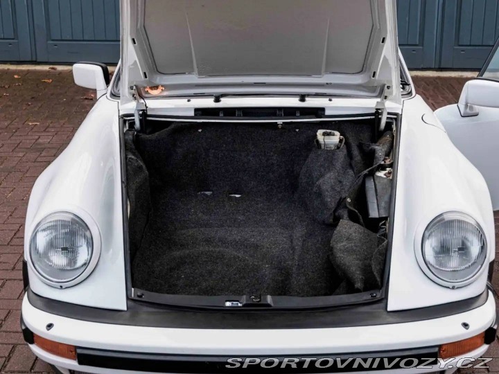 Porsche 911 3.2 Carrera Targa 1984