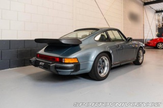Porsche 911 Carrera 3.2 coupé 1984